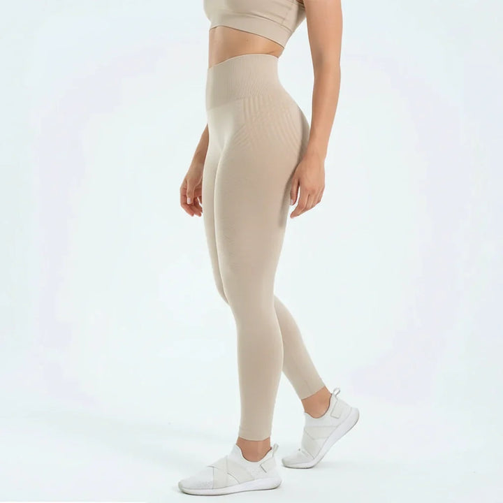Leggings Curvella 3D: redefine tu silueta sin esfuerzo.